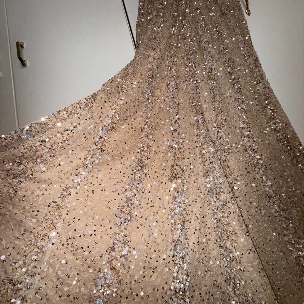 NWT | Mac Duggal 5619 Nude Beige High Neck Cap Sleeve Gown Size 4 - Picture 14 of 15